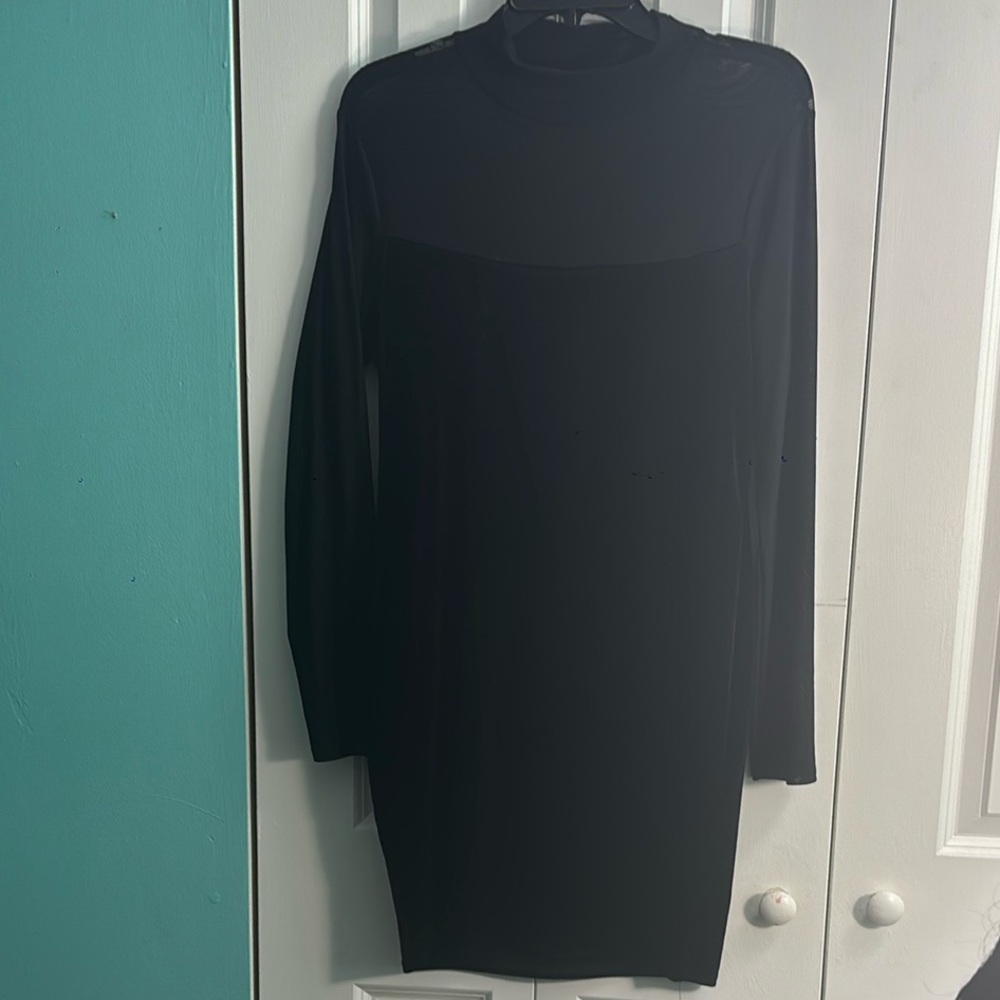 Elegant Black Long Sleeve Dress